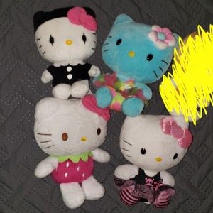 2 hello kitty plush bundle